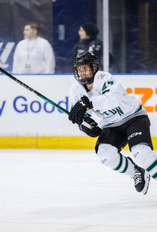 Jamie Lee Rattray (PWHL Boston) exploding off her left skate to skate up the ice